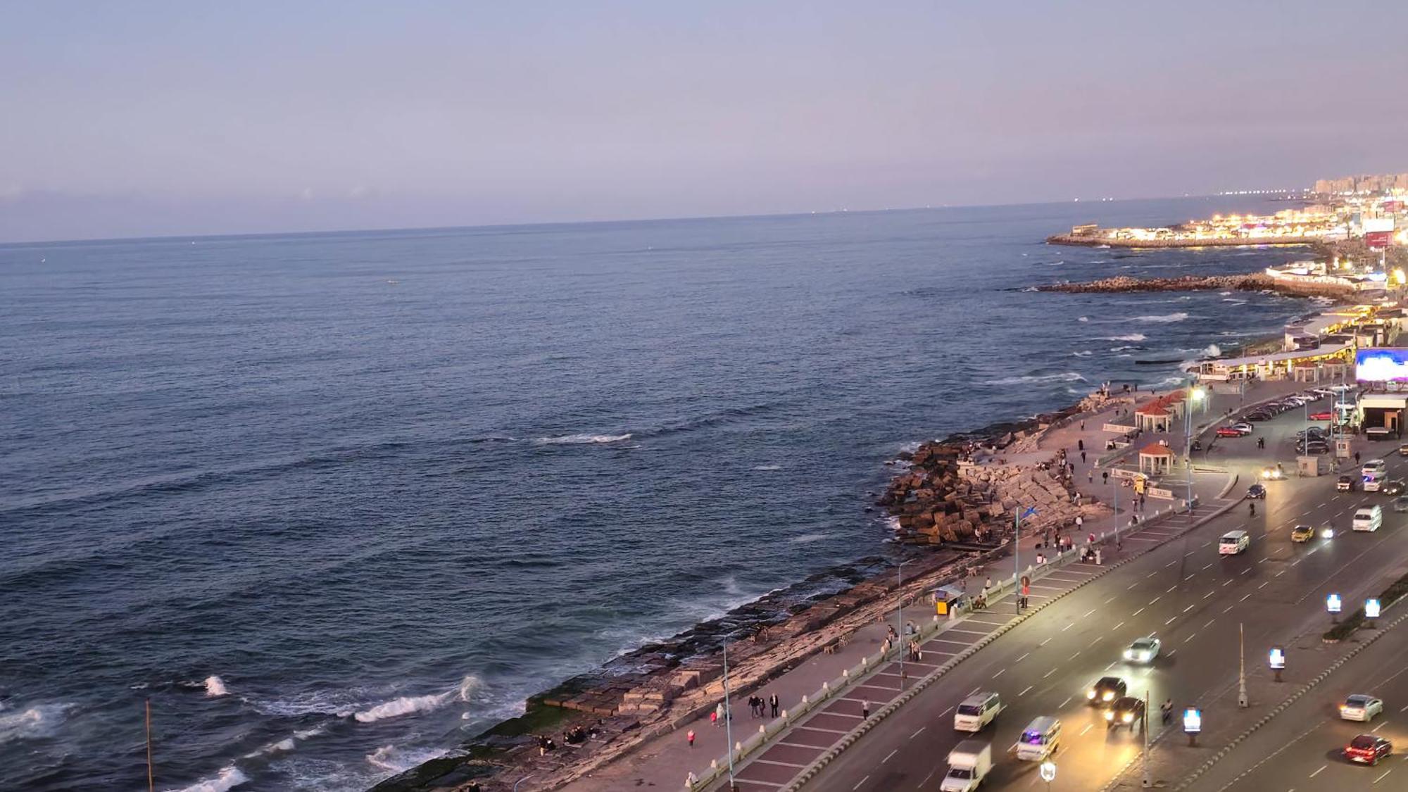 Midpoint Panoramic View - Families Only Apartment Alexandria
