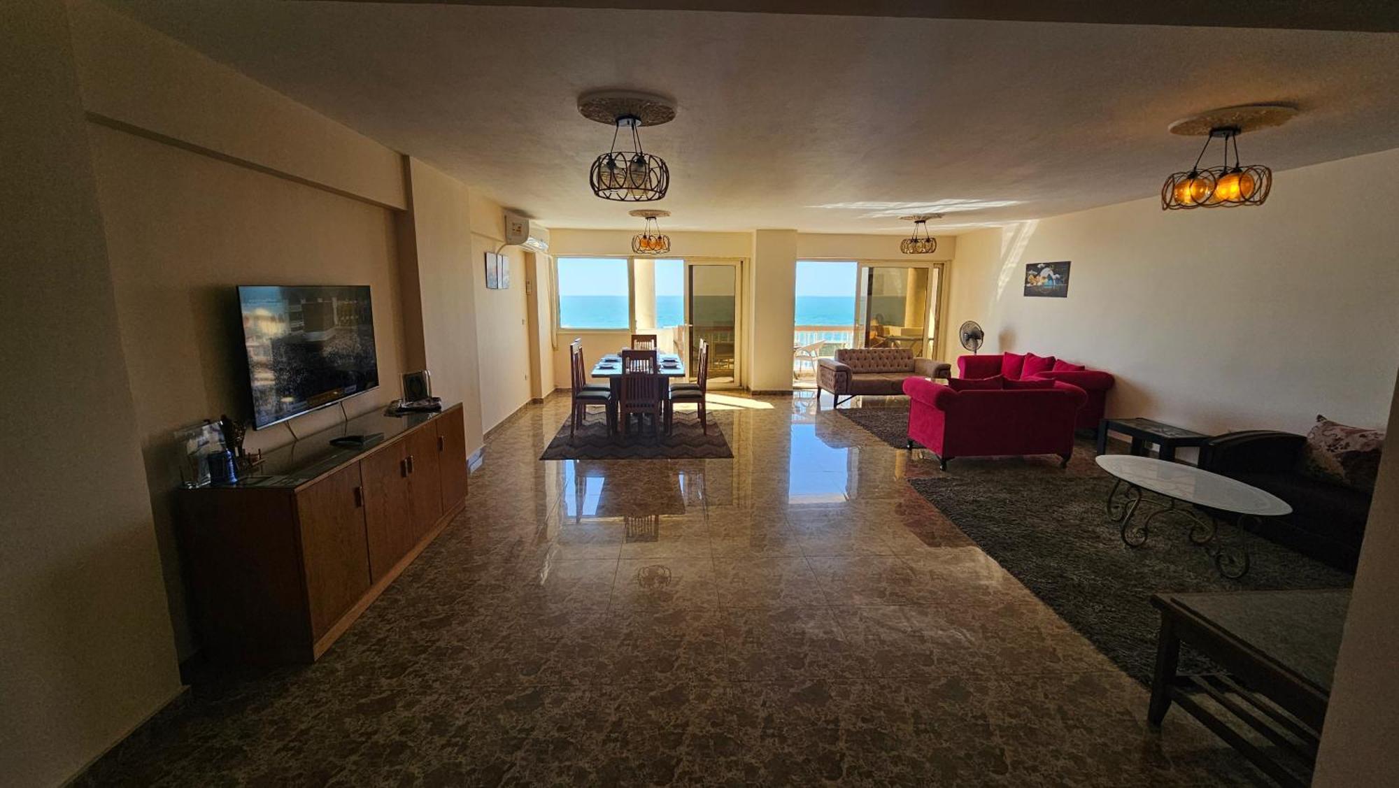 Midpoint Panoramic View - Families Only Apartment Alexandria
