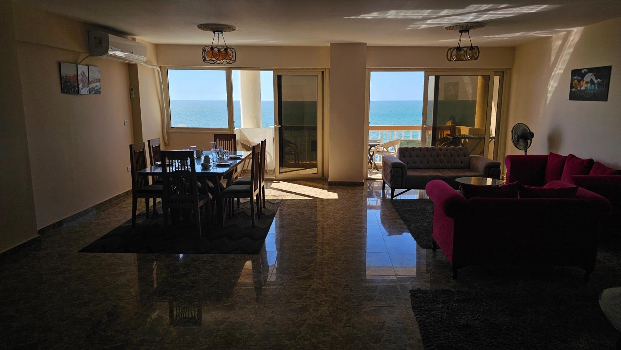 Apartment Midpoint Panoramic View - Families Only Alexandria