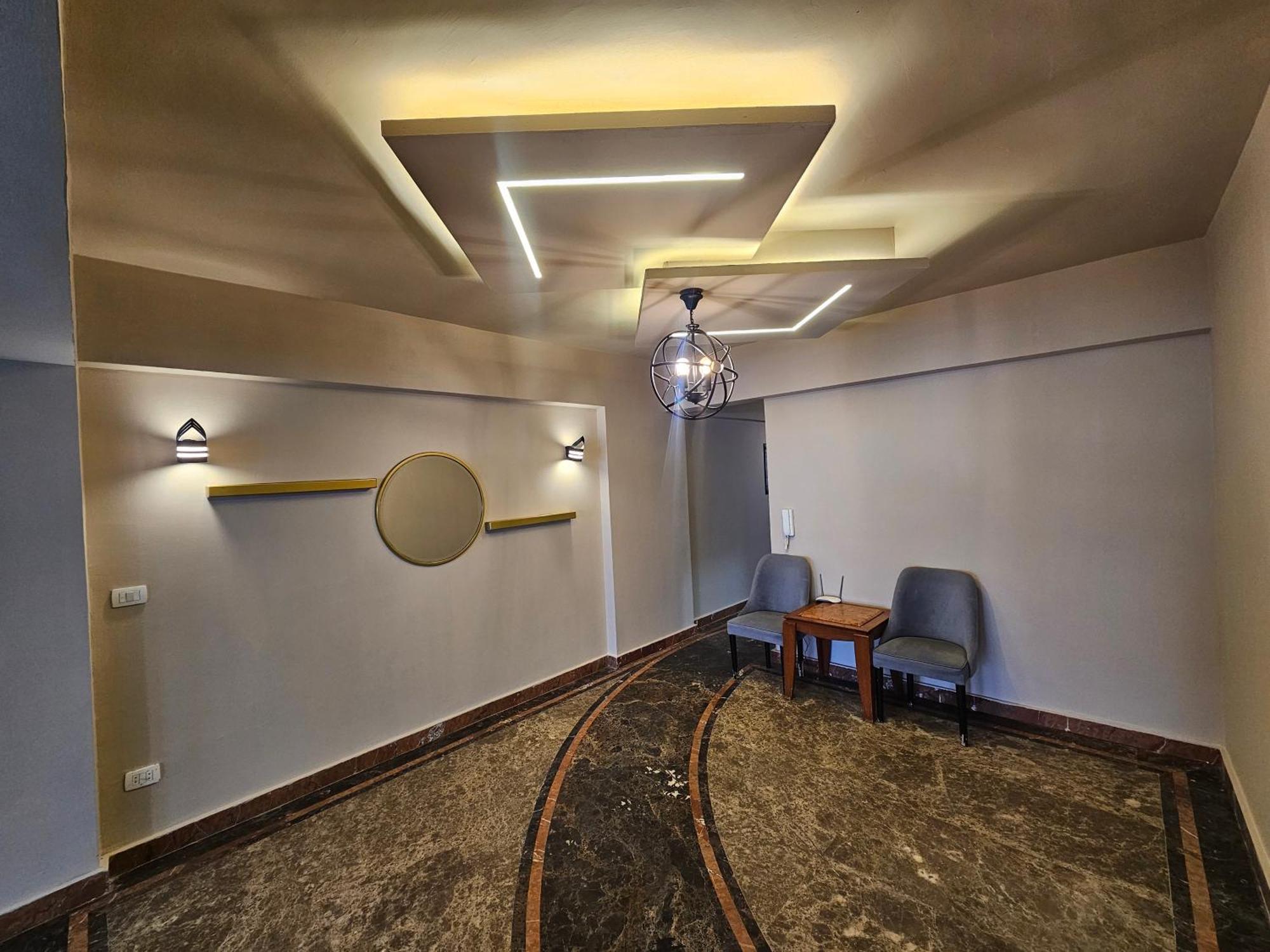 Midpoint Panoramic View - Families Only * Alexandria